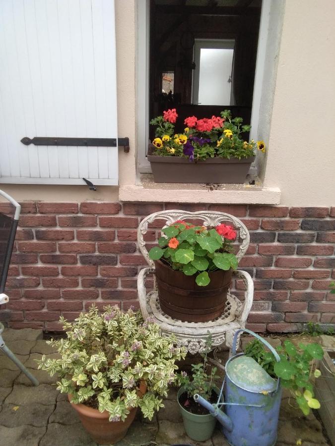 Bed and Breakfast Les Tournesols La Bernardiere Exterior foto